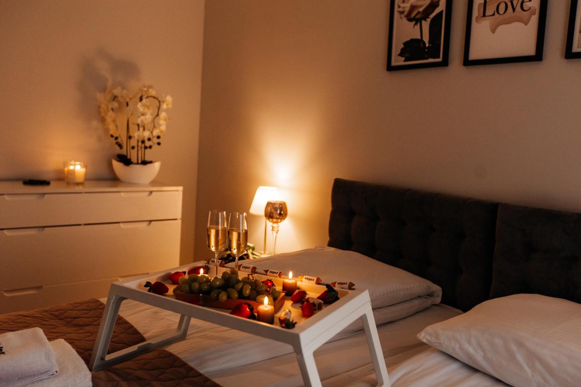 Maya'S Flats & Resorts 42 - Swietej Barbary Gdańsk Eksteriør bilde