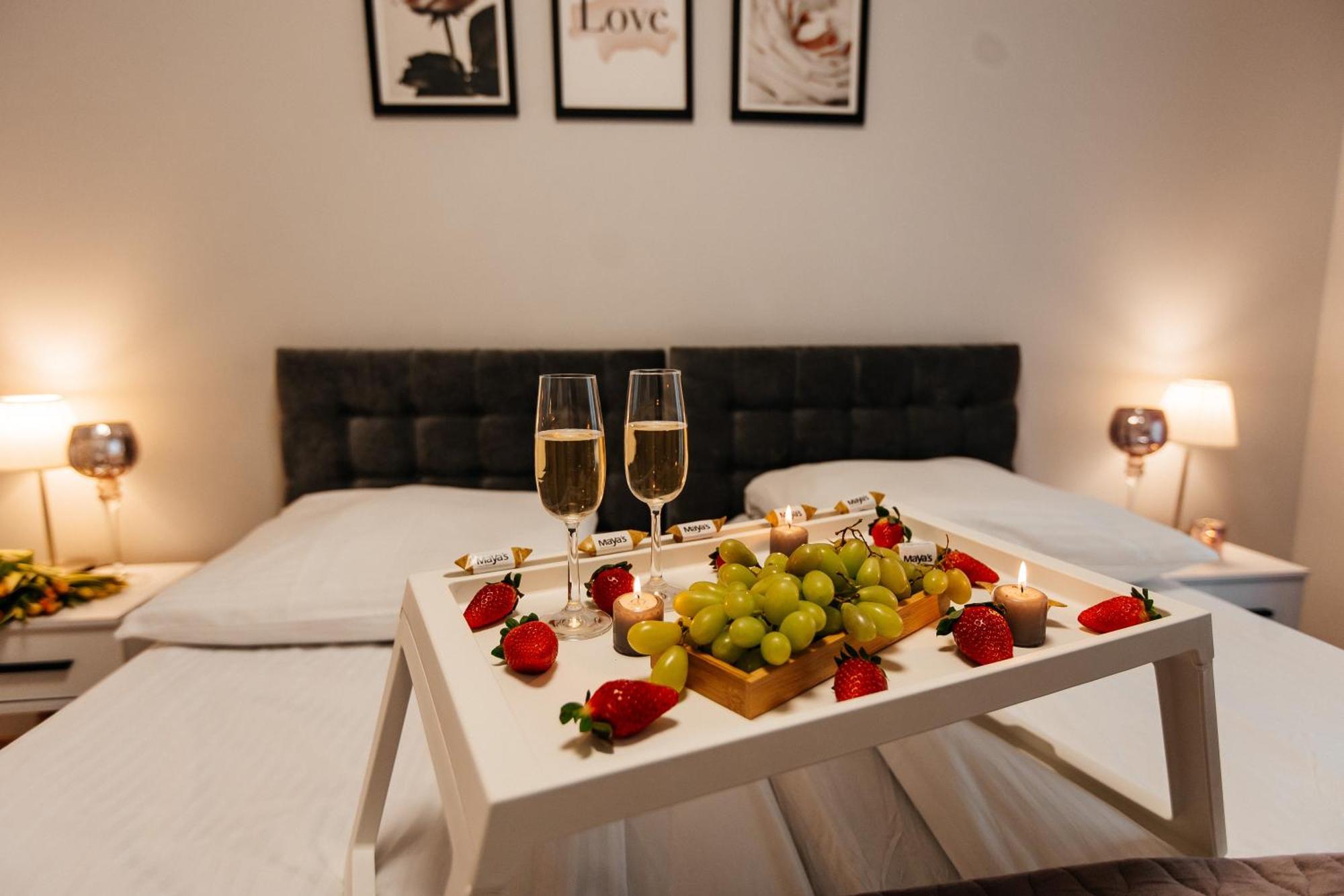 Maya'S Flats & Resorts 42 - Swietej Barbary Gdańsk Eksteriør bilde