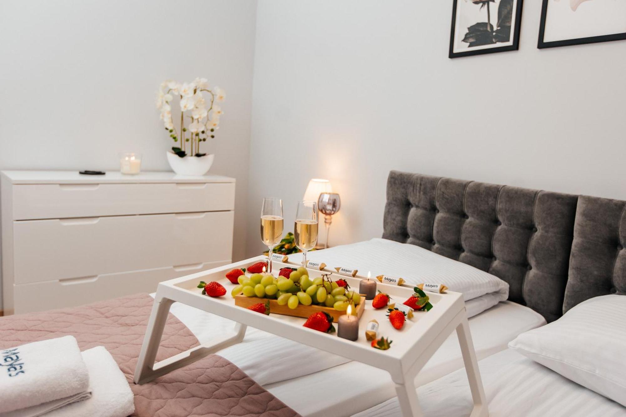 Maya'S Flats & Resorts 42 - Swietej Barbary Gdańsk Eksteriør bilde