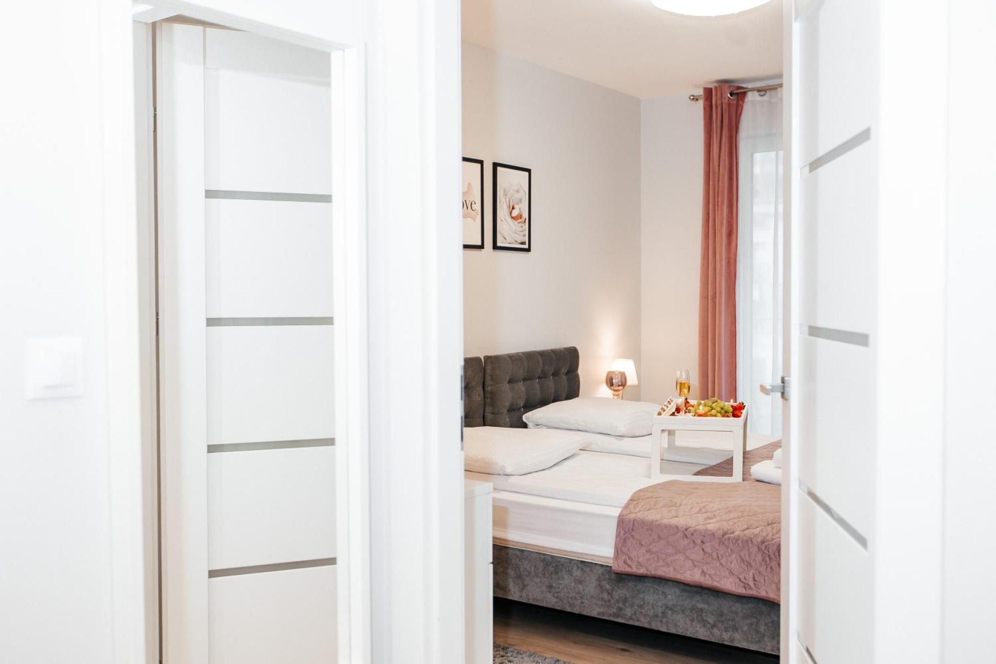 Maya'S Flats & Resorts 42 - Swietej Barbary Gdańsk Eksteriør bilde